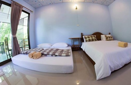 Amphawa Hotel | Warakorn Baansuan - Amphawa