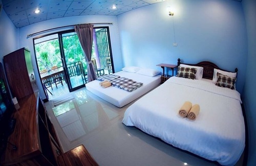 Amphawa Hotel | Warakorn Baansuan - Amphawa