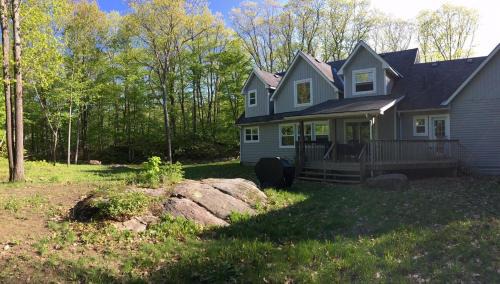 Muskoka Lakes Villa | Wares Muskoka Lakes Estate