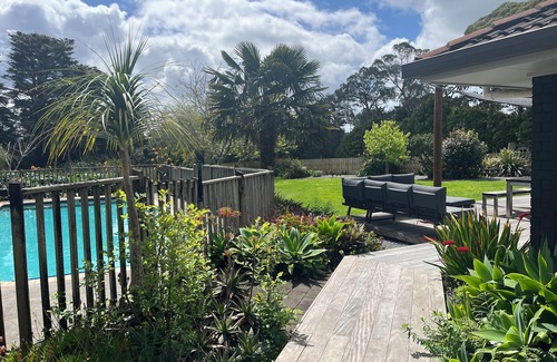 Warkworth House | Warkworth lifestyle farm with pool, easy access to towns, beaches, walks
