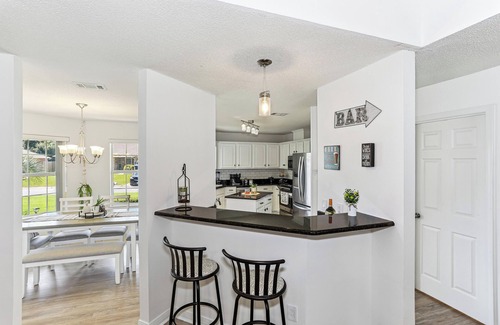 Florida Panhandle House | Warm and Inviting 4BR Home, Perfect for Families