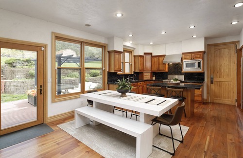 Carbondale Ski Chalet | Warm Chalet in the beautiful Rocky Mountains