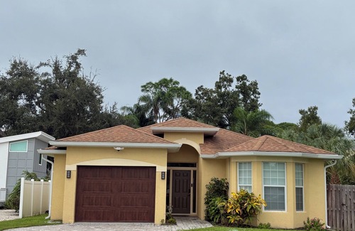 Vamo House | Warm Cozy Atmosphere