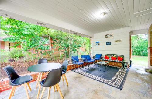 Warner Robins House | Warner Robins Home with Yard 2 Mi to Air Force Base