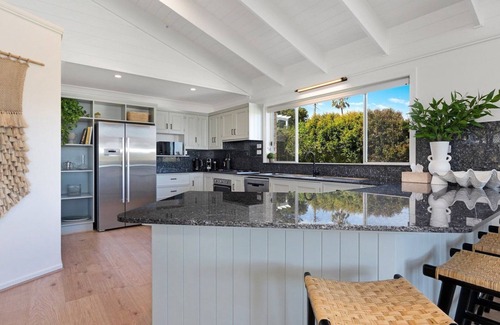 Currarong House | Warrahwillah – waterfront, amazing views