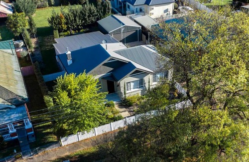 Orange Villa | Warrendine