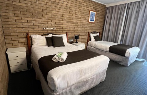 Albury Hotel | Warrina Motor Inn Wodonga CBD