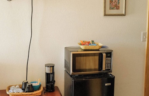 Owanka Hotel | Wastabound Motels LLC