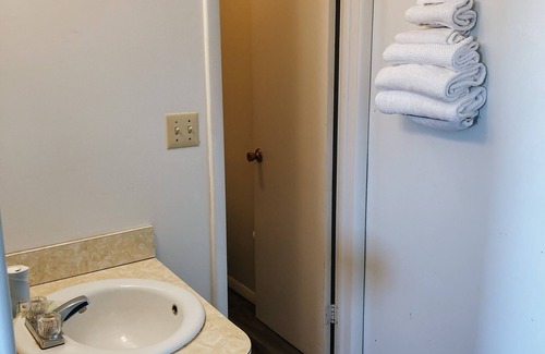 Owanka Hotel | Wastabound Motels LLC