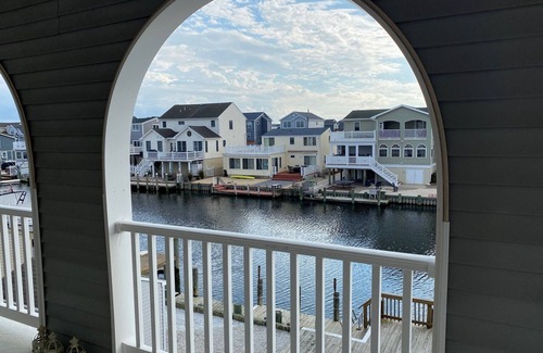 Beach Haven West House | Water Front Lagoon Home - Private Dock w/Kayaks & Paddleboards