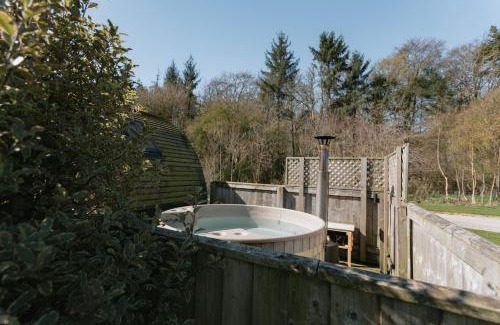 Thirsk House | Water Hall Farm by Wigwam Holidays