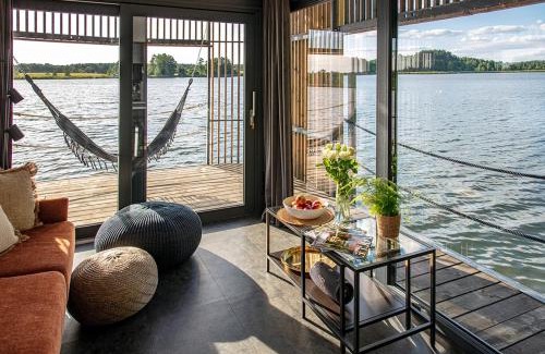 Kierwik Boat Rental | Water Hideout - Floating Secret Spot in Mazury