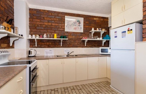 Bongaree Apartment | WATER VIEWS IN THE HEART OF BONGAREE