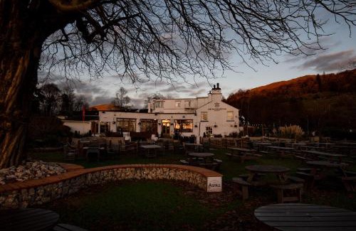 Waterhead Hotel | Wateredge Inn- The Inn Collection Group
