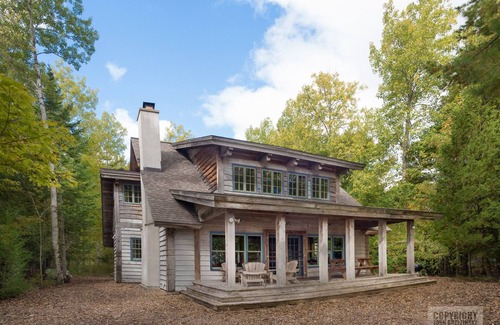 Sturgeon Bay Cabin | Waterfront! 10% discount included