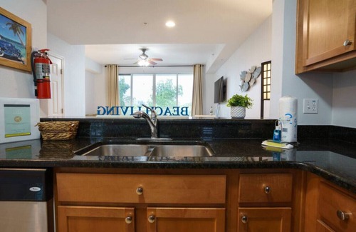 Ruskin House | Waterfront 2 Bdrm Townhome in Little Harbor Beach Resort!