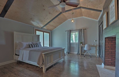 Osceola House | Waterfront, 25 min to ND, Dog & Fam Friendly