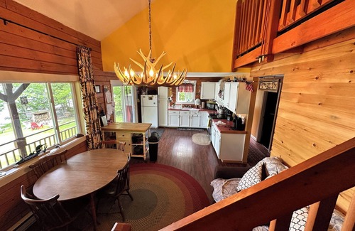 Saint Albans Cabin | WATERFRONT-3BR, 2BA Log Cabin On Big Indian Lake