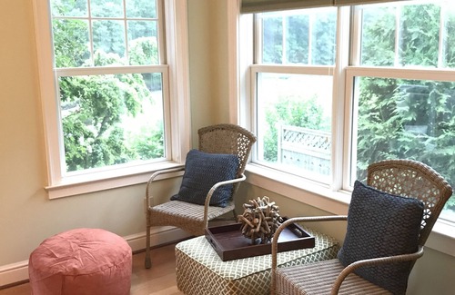 Niantic House | Waterfront 4 bed/4 bath Peaceful Oasis in Giants Neck Beach Community