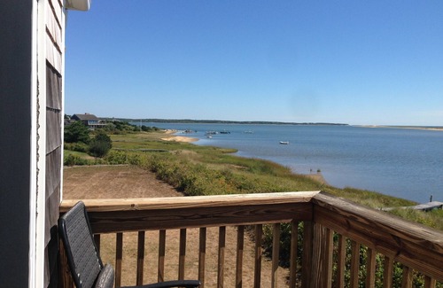 Katama House | Waterfront 4 bedroom, 3 bath home. Spectacular 180 degree view of Katama Bay