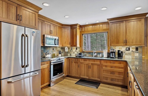 Corinth Cabin | Waterfront ADK Cabin and 2 Micro-cabins