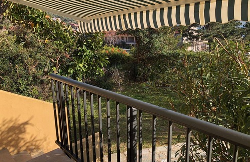 Tiuccia Apartment | WATERFRONT APARTMENT IN SOUTH CORSICA (1 MINUTE WALK FROM THE BEACH)