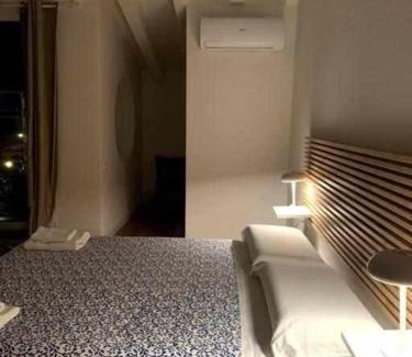Venezia Nuova Apartment | Waterfront balcony I Grani 4 Resort Style Suite