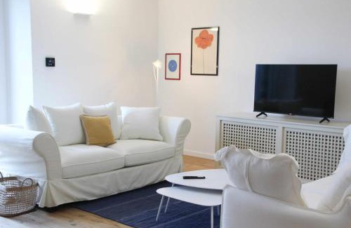 Venezia Nuova Apartment | Waterfront balcony I Grani 2 Resort Style Suite