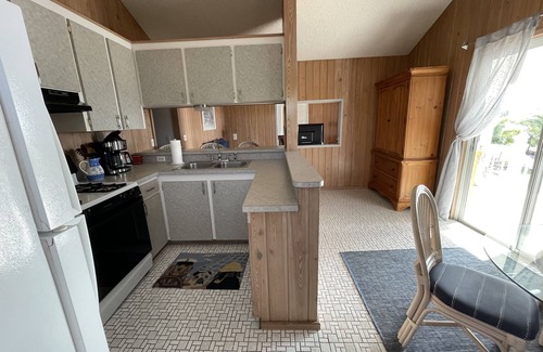 Great Guana Cay House | Waterfront Beach Bungalow with 150 Foot Dock on Guana Cay and Waterside Pergola