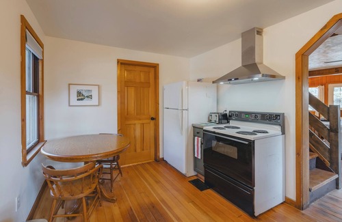 Corinth Cabin | Waterfront Birch Cabin near Saratoga, Lake George