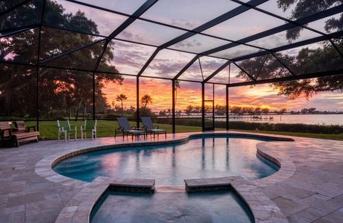 Bradenton House | ⚓Waterfront, Boat Dock, Game Room, & Private Pool!⚓