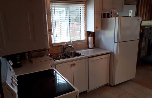 Westerose Cabin | Waterfront cabin, private and peaceful with beautiful views!