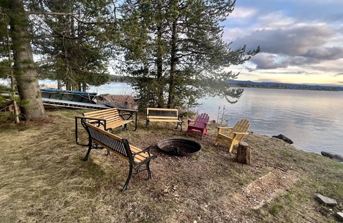 Island Park Cabin | WATERFRONT Cabin With Dock in Island Park - 35 Min To Yellowstone - Bills Island