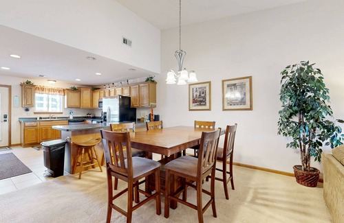 Lake Delton House | Waterfront condo with shared pools, hot tubs, beach, lake access, WiFi & A/C