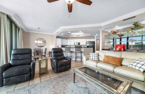 Orange Beach Condo | WATERFRONT CONDO RESORT, LAZY RIVER, BOAT DOCKS