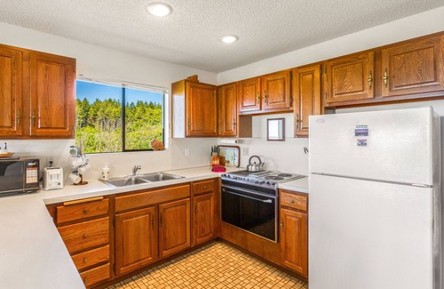Moclips Condo | Waterfront Condo right on the Pacific Ocean