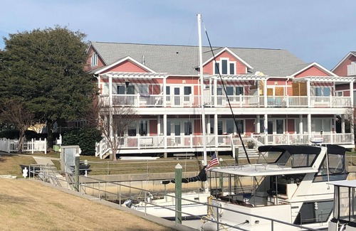 Southport Condo | Waterfront condo. Walk to restaurants, and a short drive to beach, and Southport