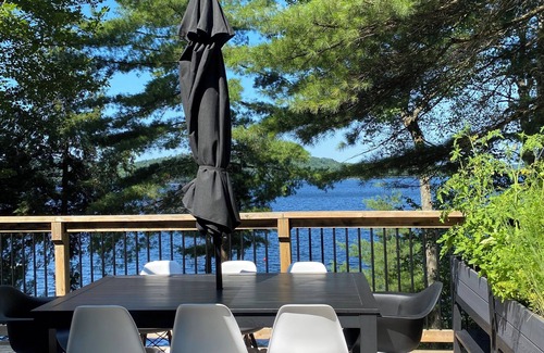 Dysart et al Cottage | Waterfront cottage on Redstone Lake