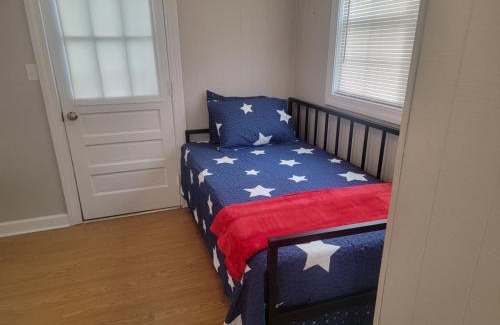 Cedar Point House | Waterfront, dock, Hot tub, kayaks, King Bedroom with amazing views, RELAXATION, 2 miles to the beach