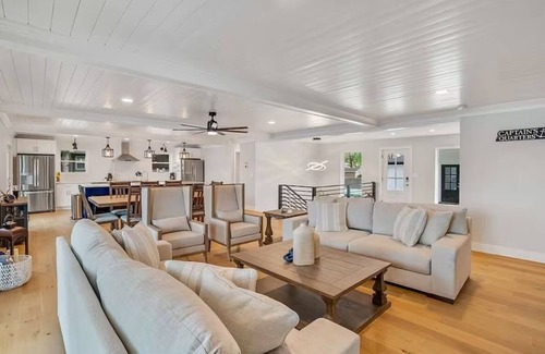 Osage Beach House | Waterfront Elegance: Spacious 5BR Lake Home with Game Room & Private Dock Access