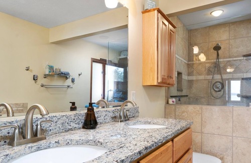 Traverse City House | Waterfront Entertaining with hot tub in wine country