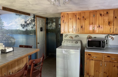 Sandown Cottage | Waterfront, family oriented, large families get together 'Heaven here on earth'