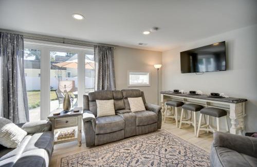 Bellamy House | Waterfront Gloucester Cottage with Private Boat Dock