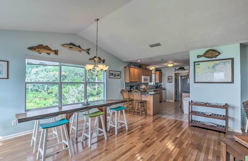 Carrabelle House | Waterfront Gulf Coast Getaway w/Boat Dock!