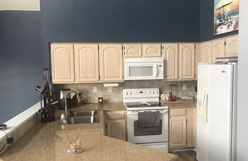 Port Clinton House | Waterfront home;heated pool & spa: walk to public beach; food, bars, live music!