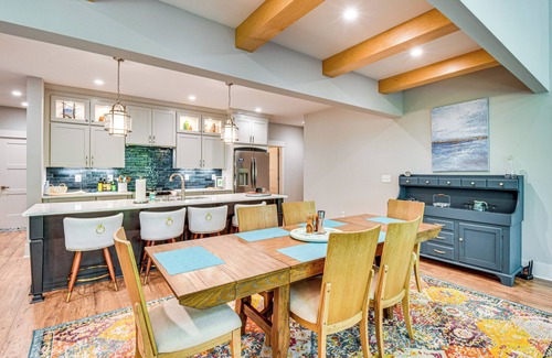 Reed Creek House | Waterfront Home on Lake Hartwell w/Dock Access