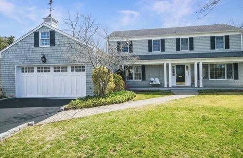 Rye House | Waterfront home on the Long Island sound with private beach access