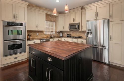 Sunset Beach House | Waterfront Home Accommodates up to 10 Guests!