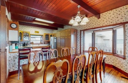 Westport House | Waterfront home with ocean views, hot tub & fireplace