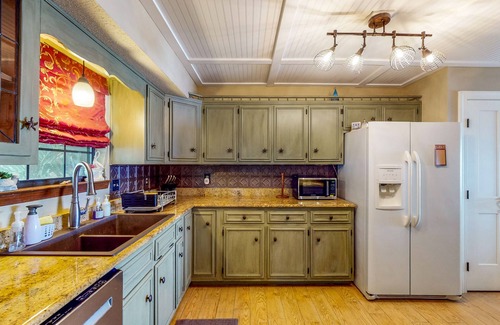 Florida Panhandle House | Waterfront Home with Dock, Firepit, & Sunroom